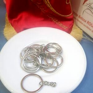 anneaux porte clef avec chaine argent