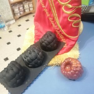 Moule silicone framboise 3 empreintes diametre 50mm